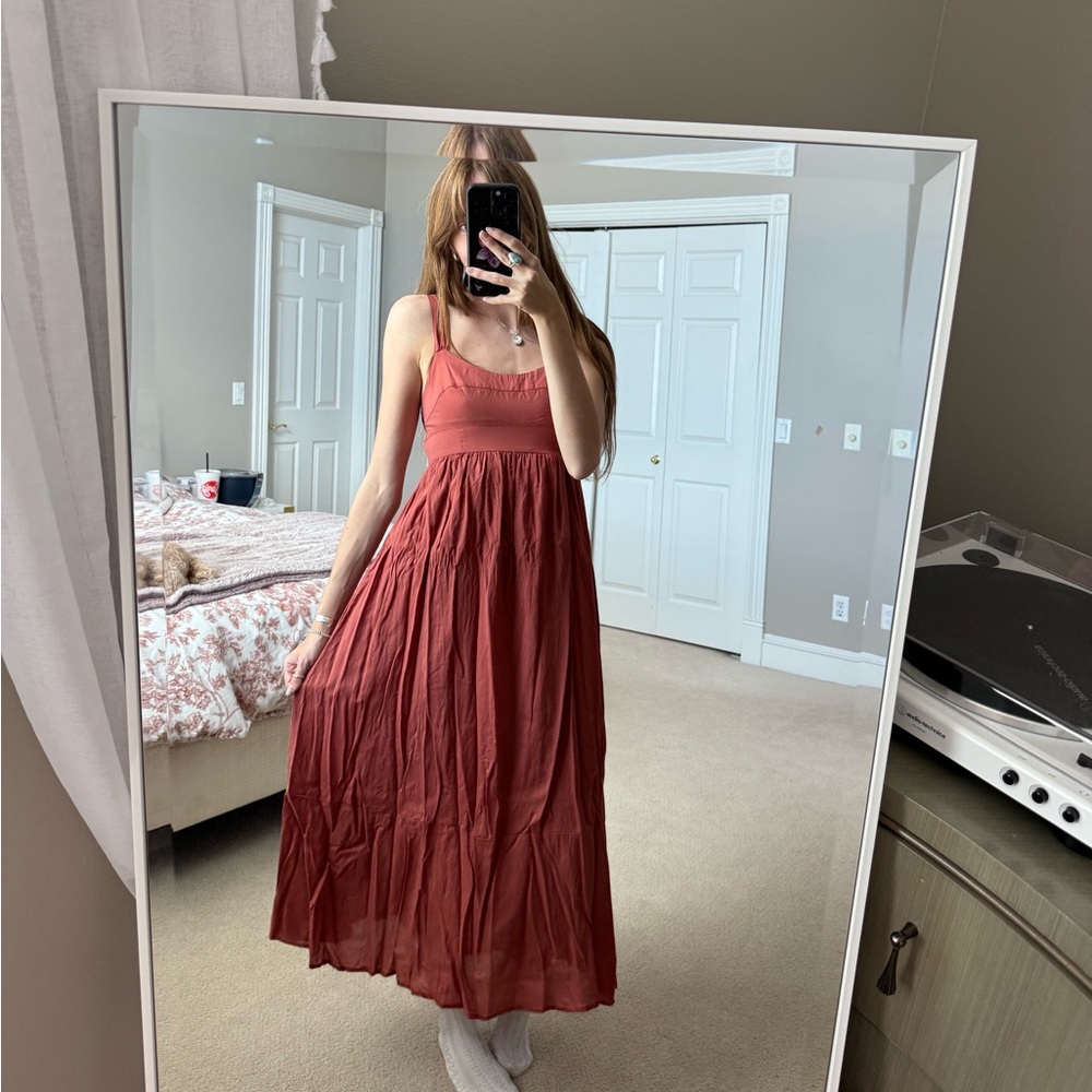 Orange dress